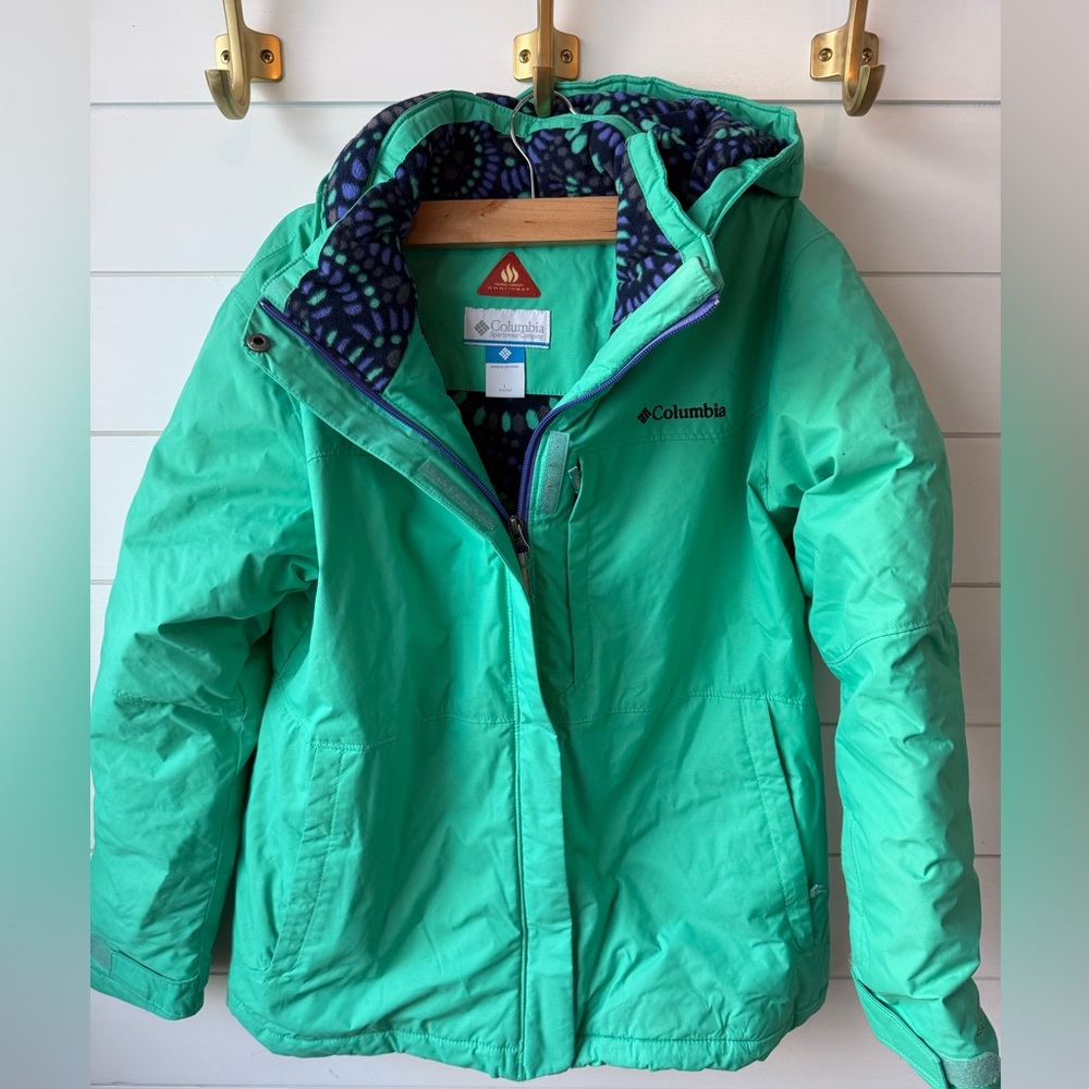 Columbia Girls Green Ski/Snow Jacket Large 14-16.